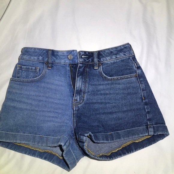 Light/Dark wash shorts - Picture 1 of 4